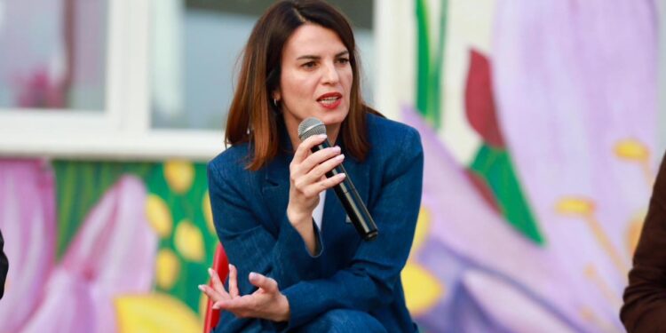 Zv.kryeministrja Koçiu: Dialogu është rruga e atyre me argumente; dhuna është rrugica e verbër e atyre pa ofertë
